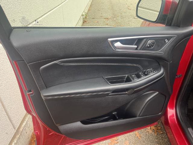 Certified 2020 Ford Edge Titanium image 17