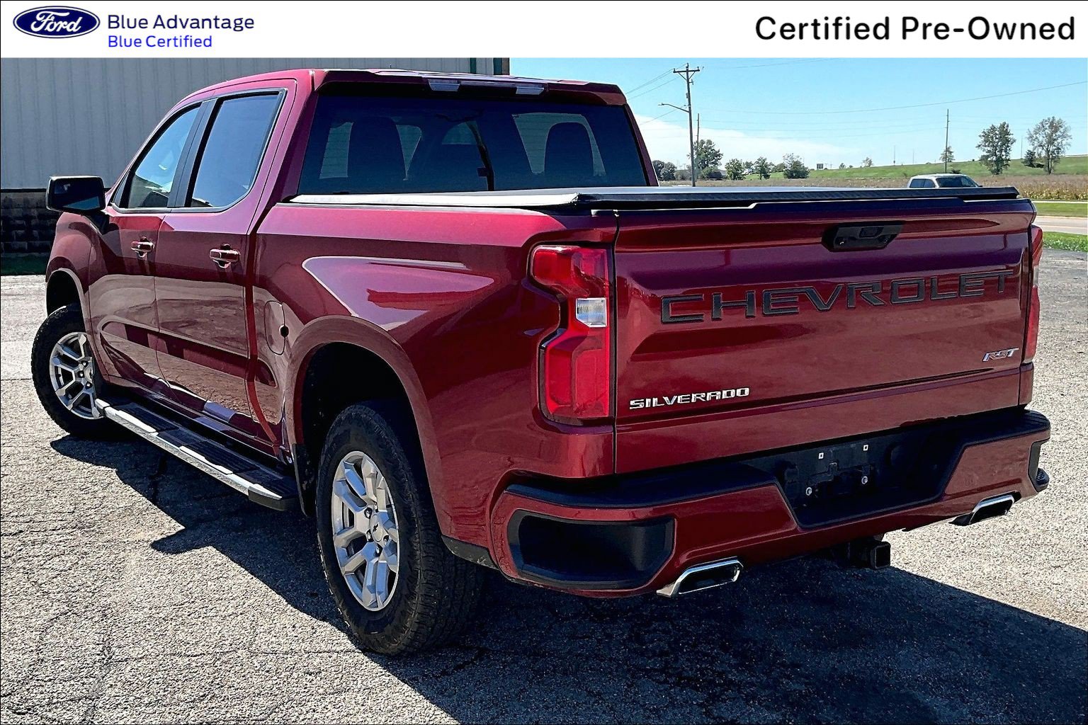 Used 2022 Chevrolet Silverado 1500 RST w/ Z71 Off-Road Package AWD/4WD image 6