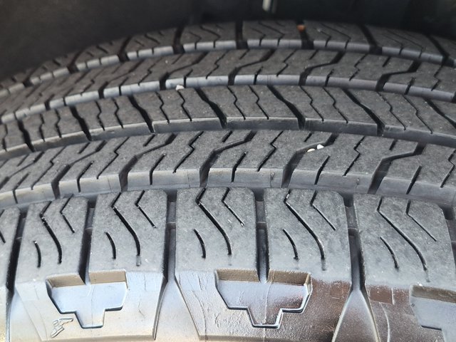 Certified 2025 Ford Maverick Lobo AWD/4WD image 12