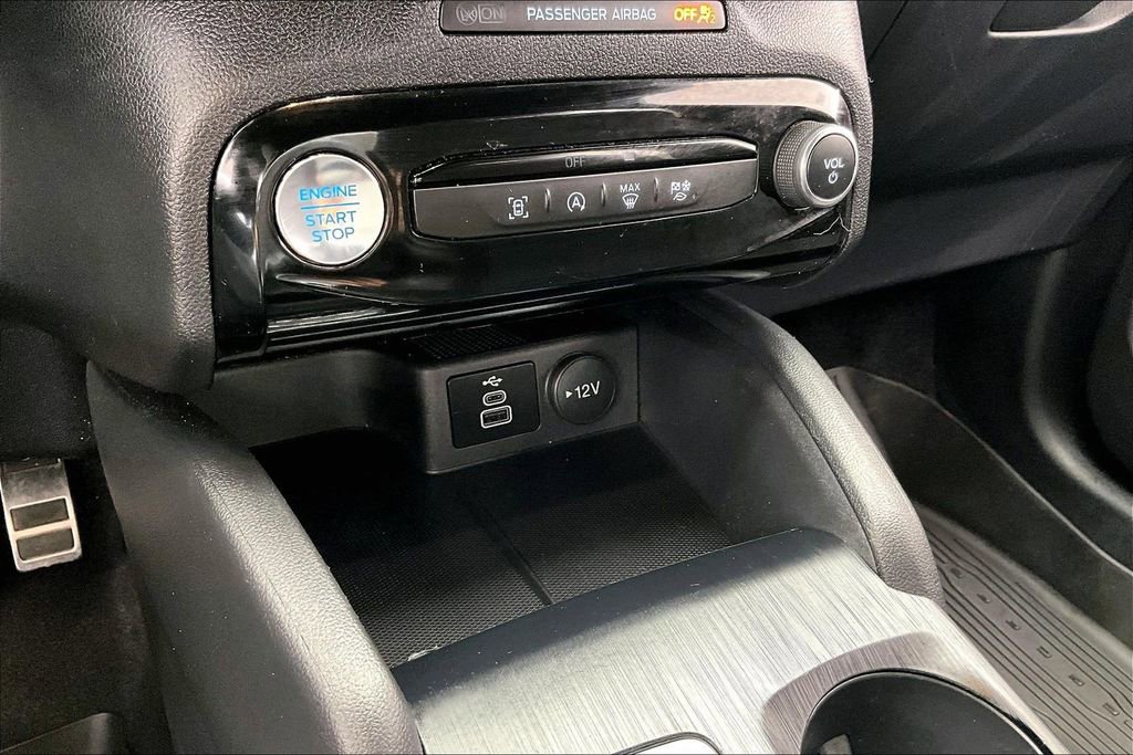 Certified 2024 Ford Escape ST-Line w/ Tech Pack #1 AWD/4WD image 32