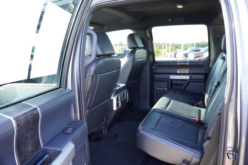 Certified 2022 Ford F350 Lariat w/ Chrome Package AWD/4WD image 18