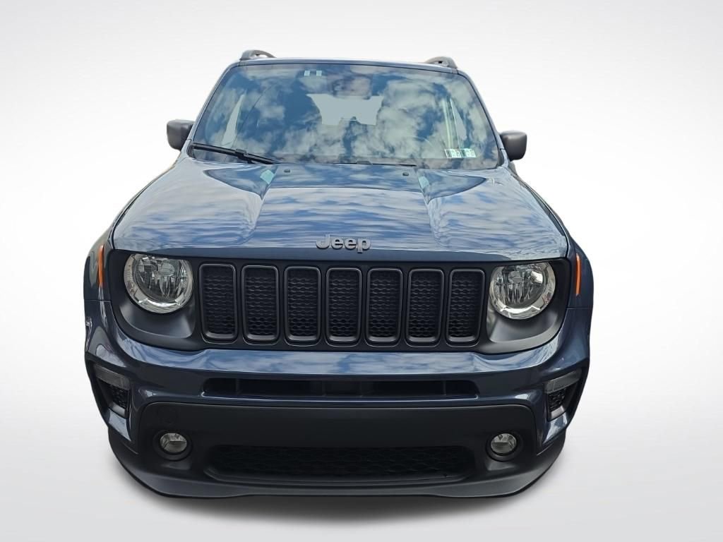 Used 2021 Jeep Renegade Latitude image 2