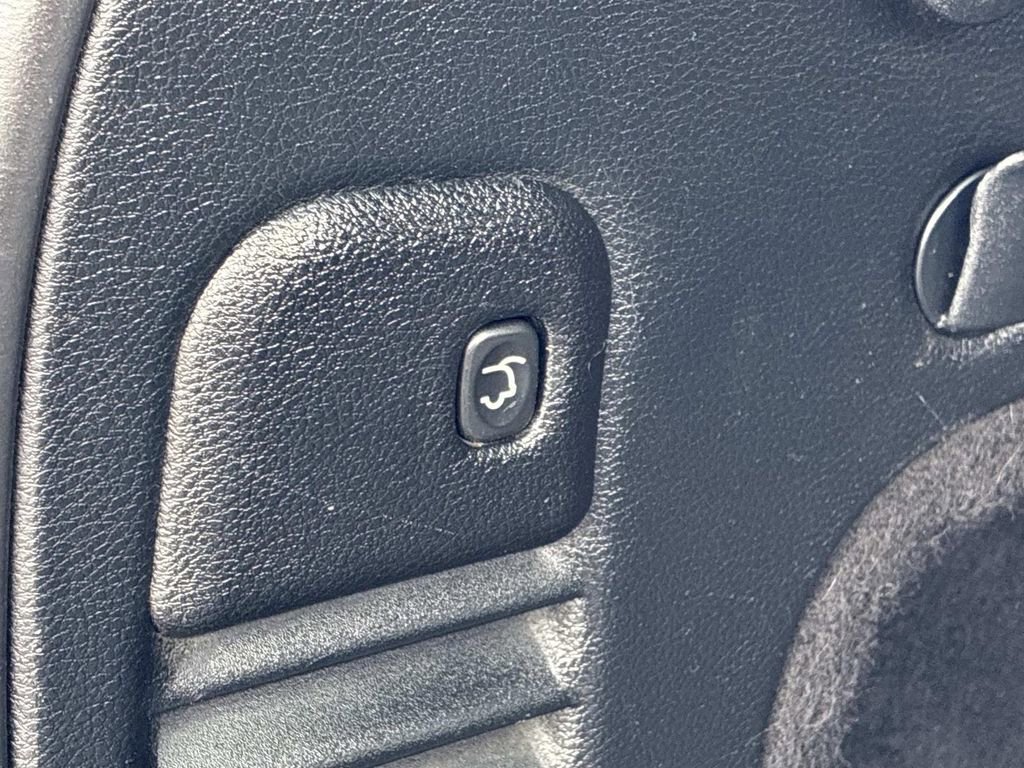 Used 2018 Jeep Grand Cherokee Altitude image 13