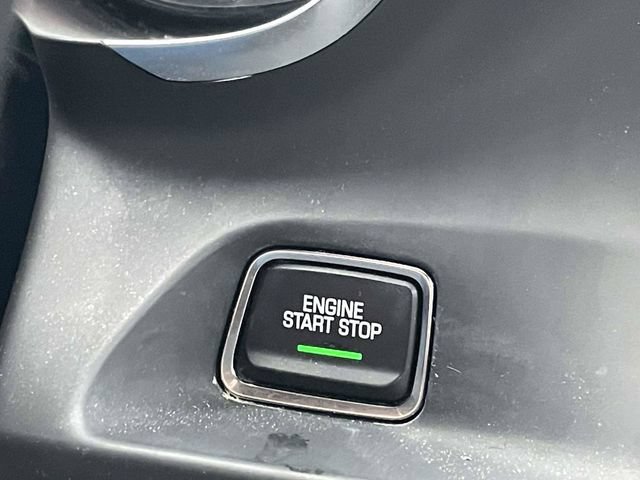 Used 2023 Chevrolet Camaro LT RWD image 9