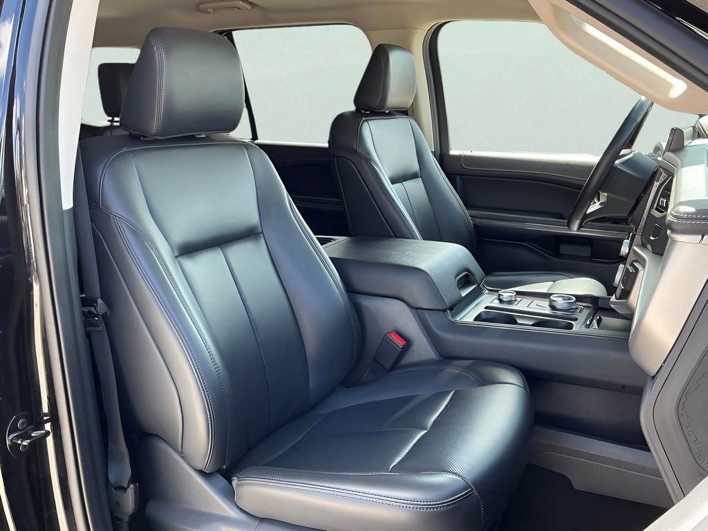 Certified 2024 Ford Expedition Max XLT AWD/4WD image 16