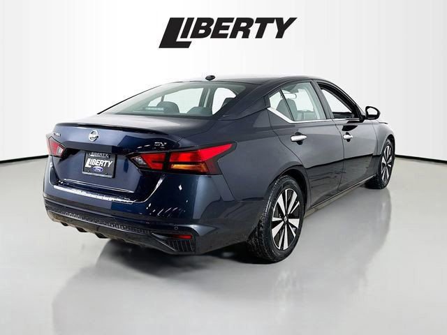 Used 2022 Nissan Altima 2.5 SV image 5