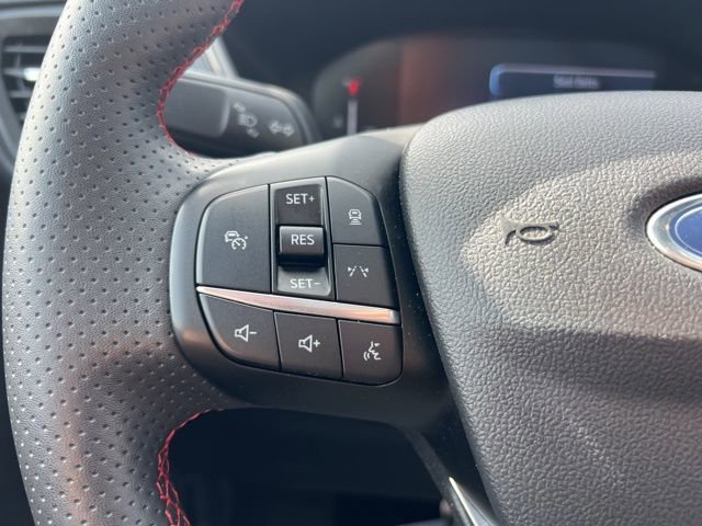 Certified 2024 Ford Escape ST-Line w/ Tech Pack #1 image 10