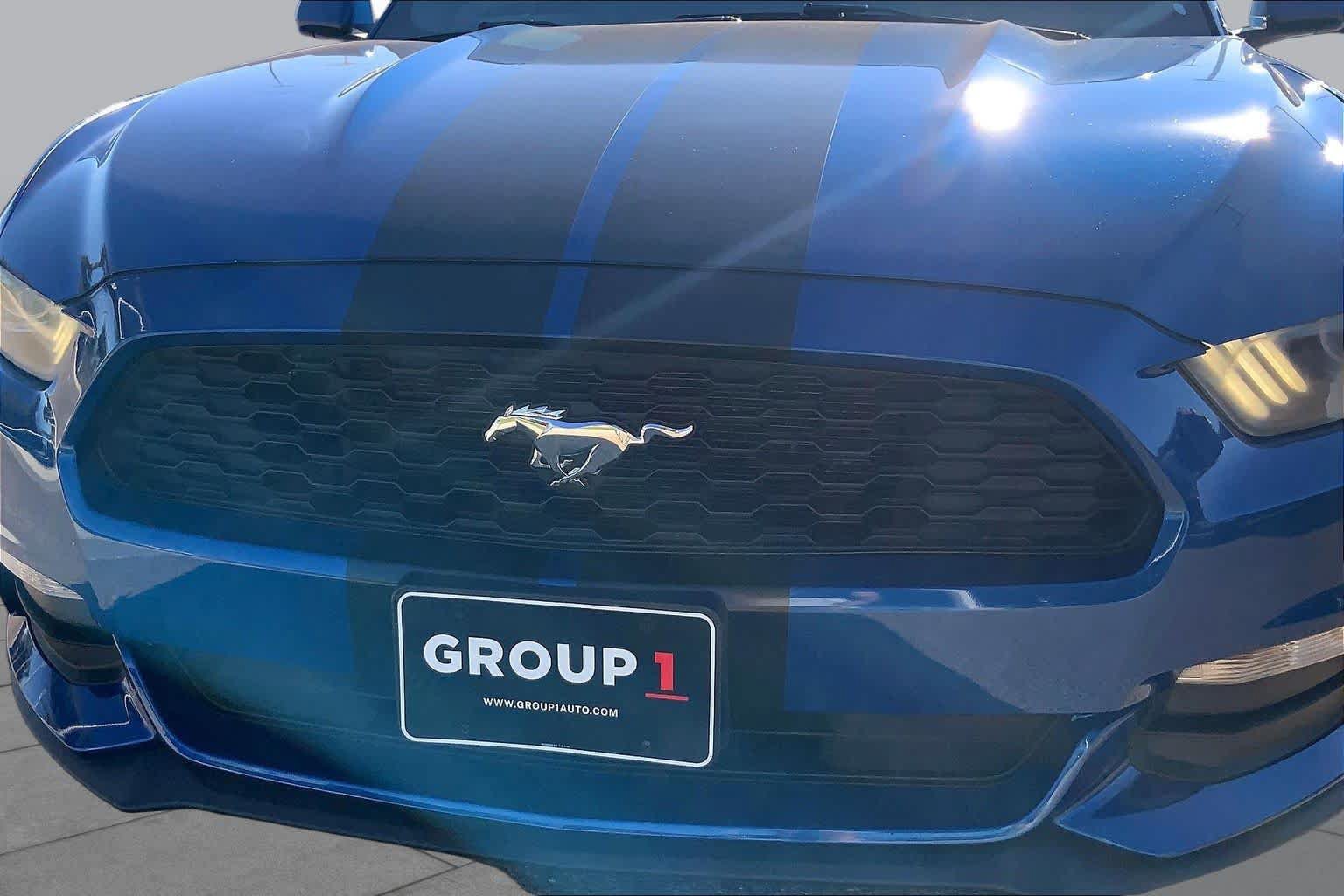 Certified 2017 Ford Mustang Coupe RWD image 30