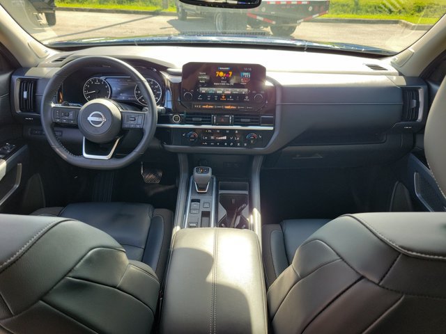 Used 2022 Nissan Pathfinder SL w/ SL Premium Package FWD image 20