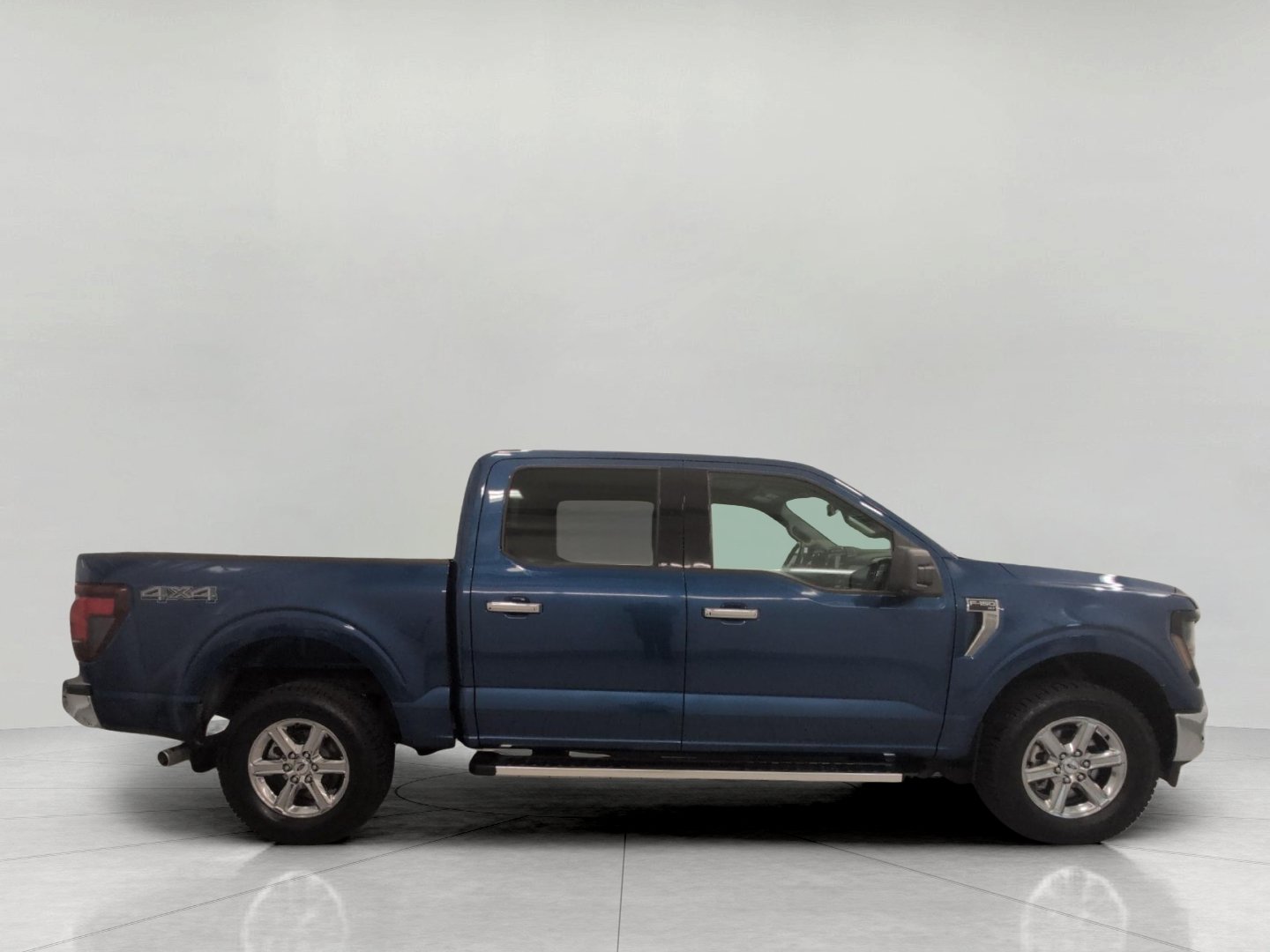 Certified 2024 Ford F150 XLT AWD/4WD image 12
