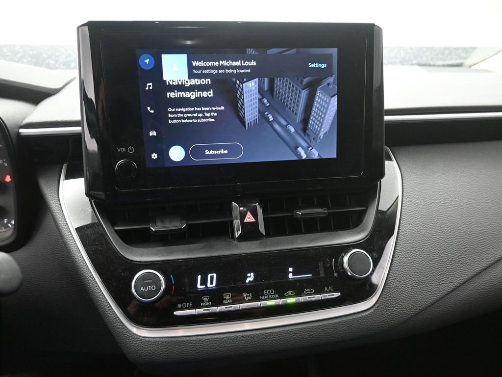 Used 2024 Toyota Corolla LE image 25