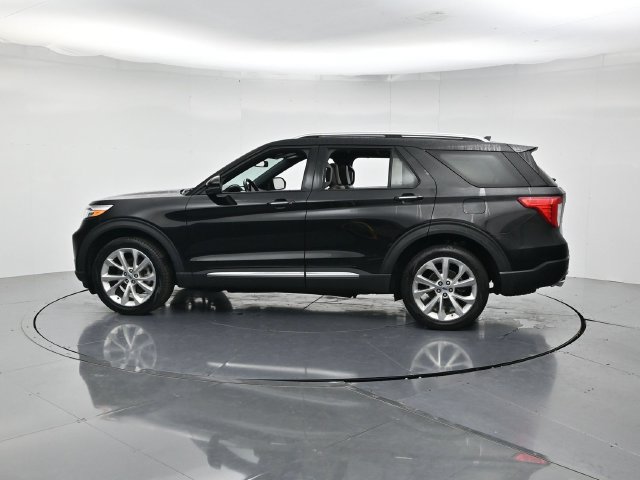 Certified 2024 Ford Explorer Platinum w/ Technology Package AWD/4WD image 7