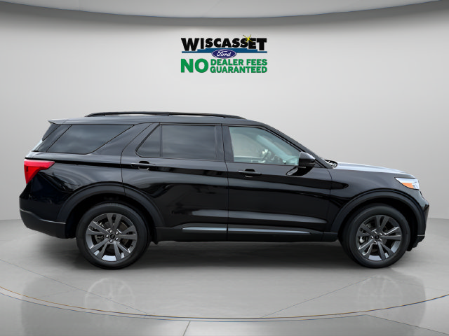 Certified 2023 Ford Explorer XLT w/ Equipment Group 202A AWD/4WD image 6