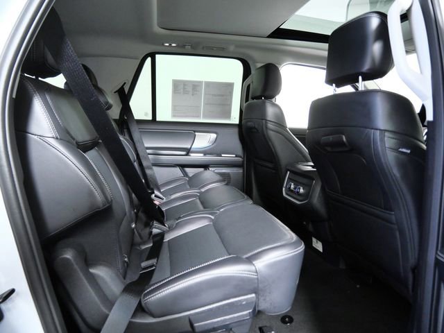 Certified 2025 Ford Expedition Max Platinum AWD/4WD image 13