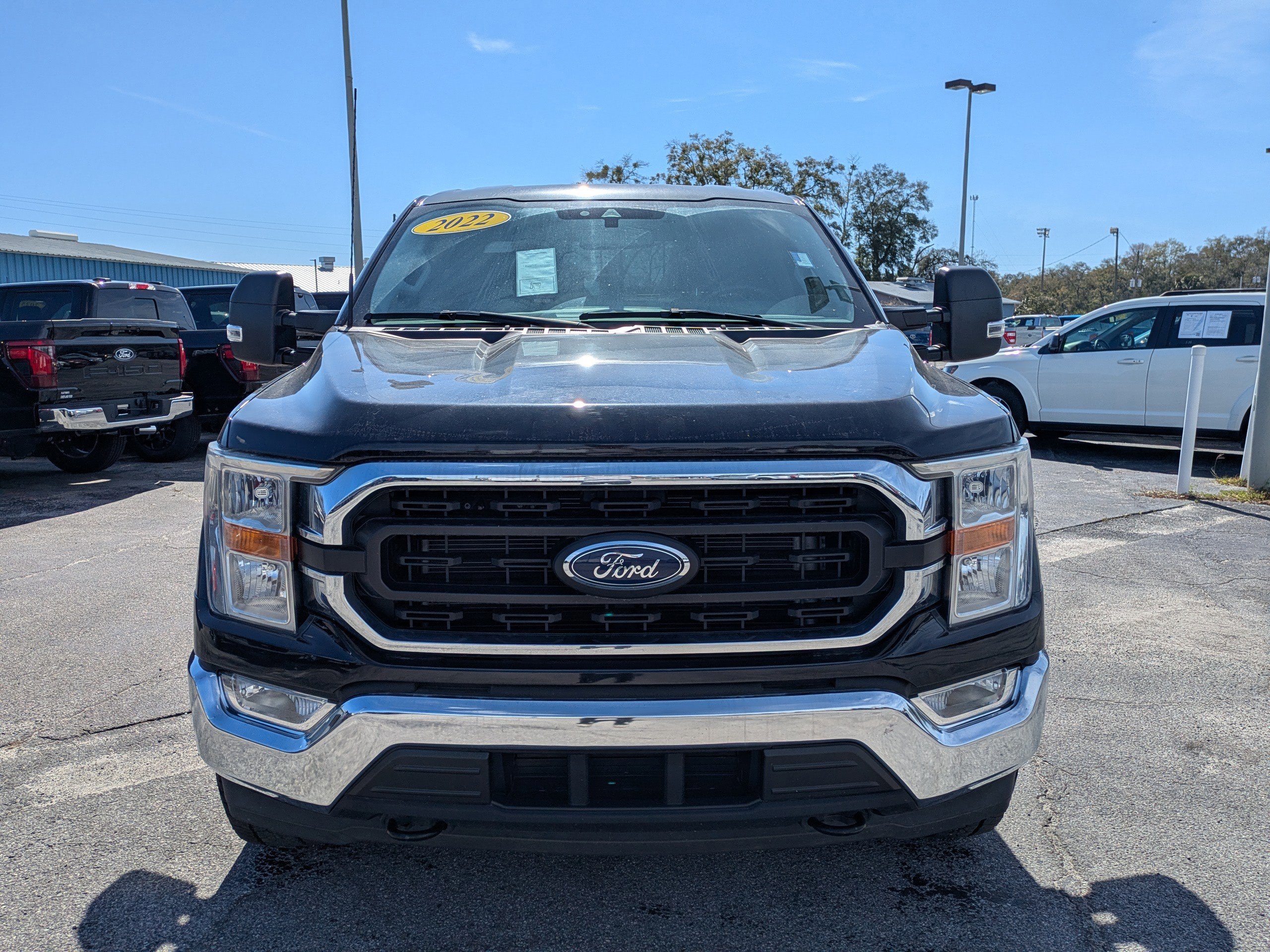 Certified 2022 Ford F150 XLT w/ Equipment Group 301A Mid image 9