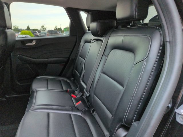 Certified 2023 Ford Escape Platinum AWD/4WD image 25