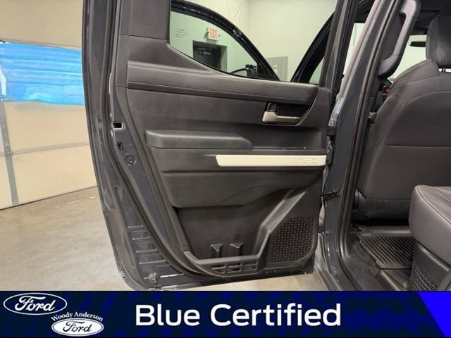 Used 2024 Toyota Tacoma TRD Off-Road AWD/4WD image 23