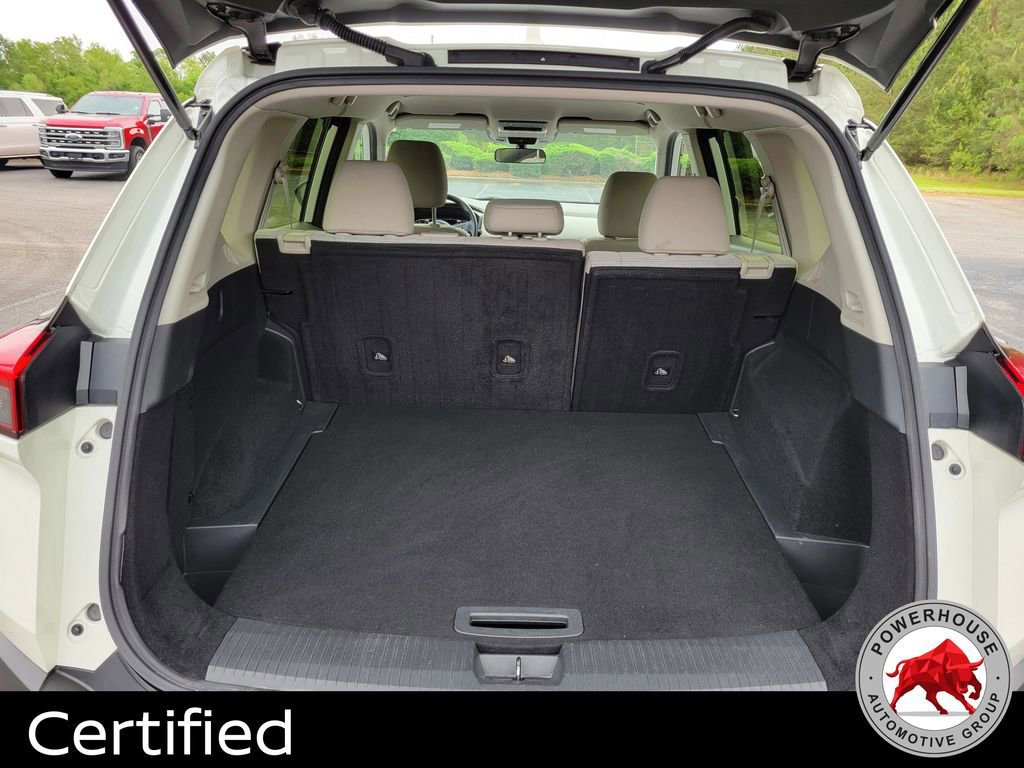 Used 2023 Nissan Rogue SV image 14