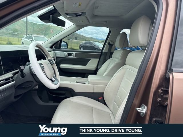 Used 2024 Hyundai Santa Fe Calligraphy AWD/4WD image 15