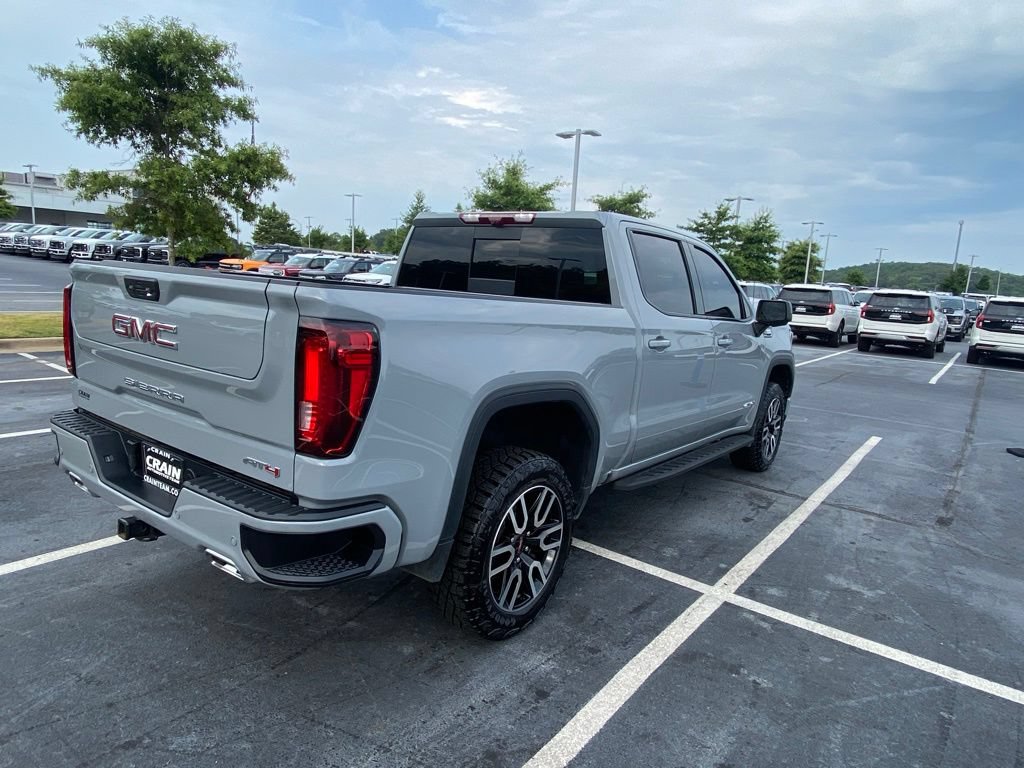 Used 2025 GMC Sierra 1500 AT4 w/ AT4 Premium Package AWD/4WD image 7