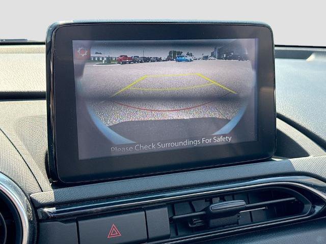 Used 2022 MAZDA MX-5 Miata RF Grand Touring RWD image 12
