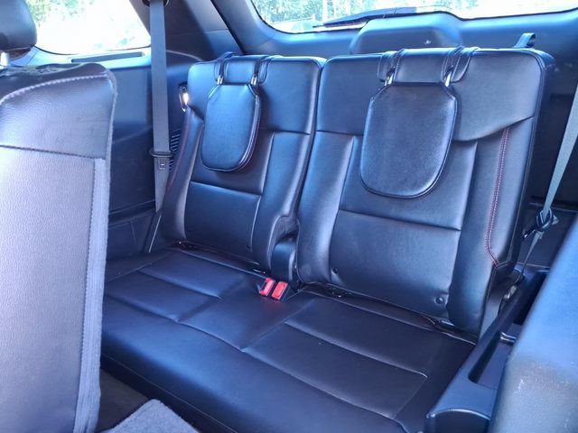 Certified 2022 Ford Explorer ST-Line AWD/4WD image 10