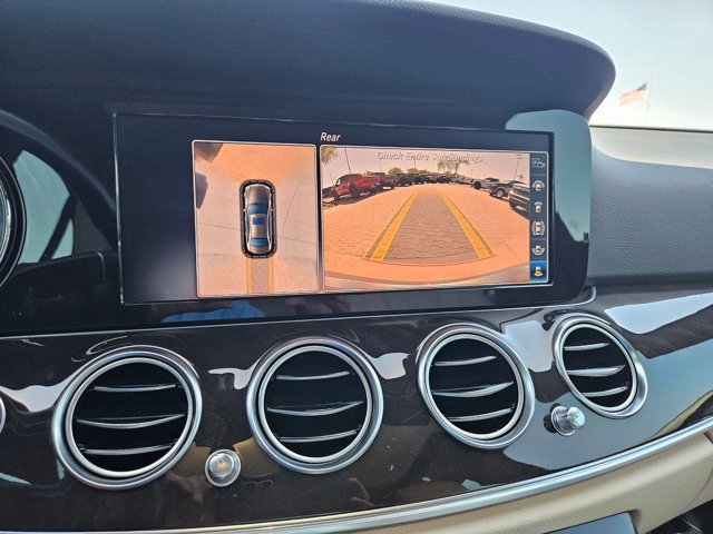 Used 2019 Mercedes-Benz E 300 image 15
