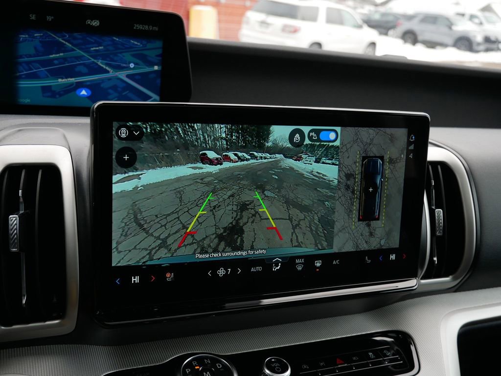 Certified 2025 Ford Expedition Active AWD/4WD image 27