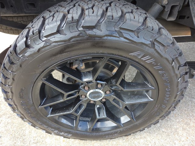 Certified 2022 Ford F150 Platinum w/ Equipment Group 701A High RWD image 18
