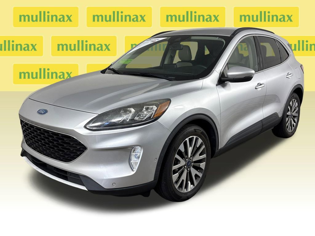 Certified 2020 Ford Escape Titanium FWD image 14