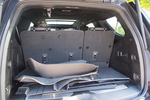 Used 2023 Chevrolet Tahoe High Country w/ Premium Package 2 image 17