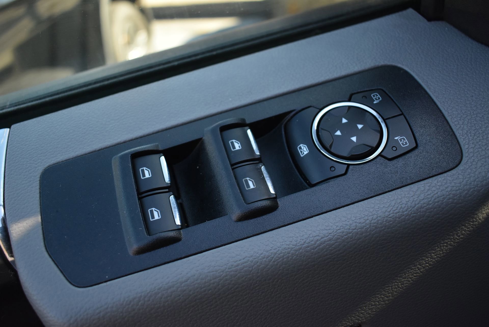 Certified 2017 Ford F150 XLT w/ Equipment Group 302A Luxury image 13