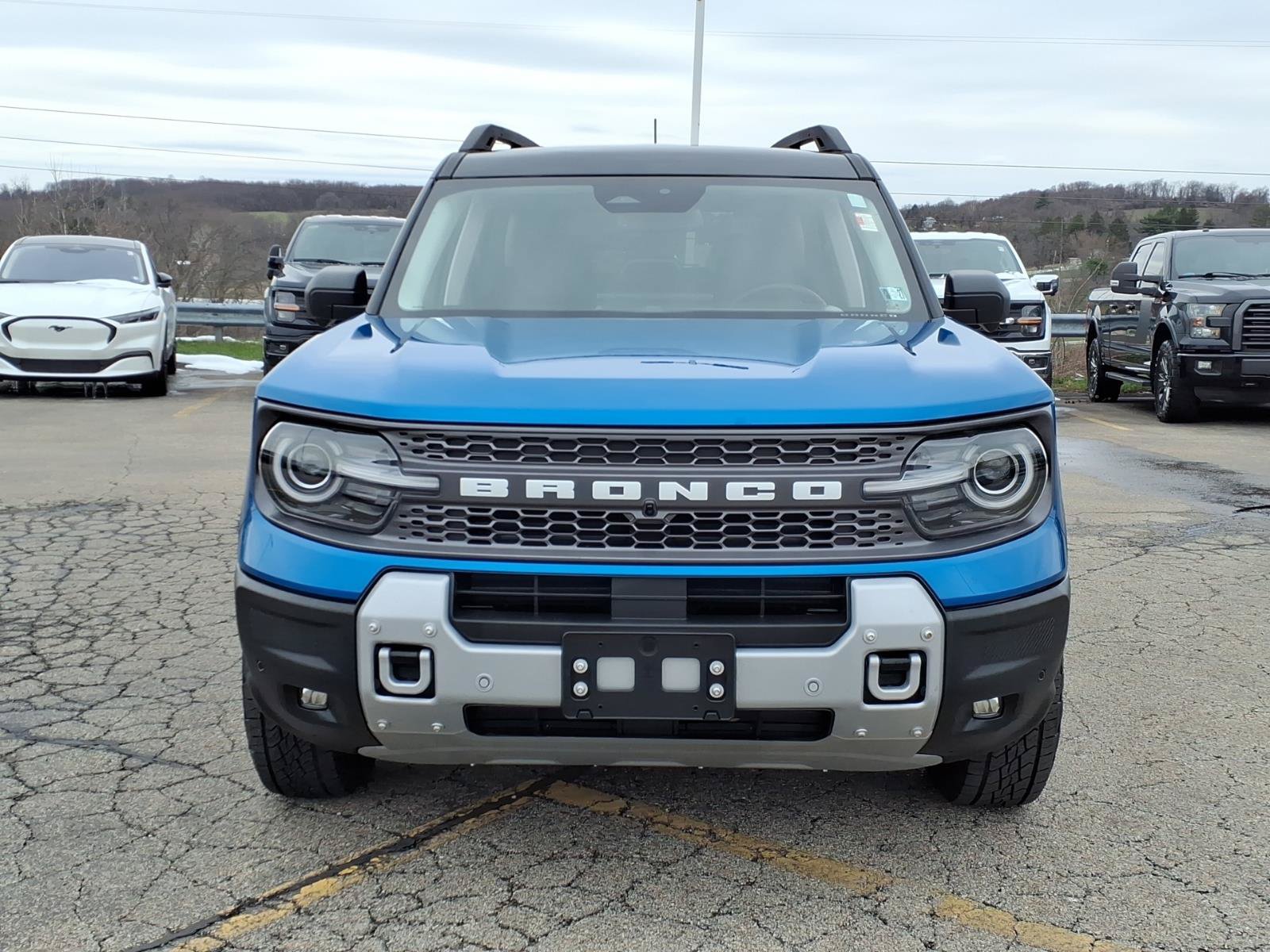 Certified 2025 Ford Bronco Sport Badlands AWD/4WD image 2