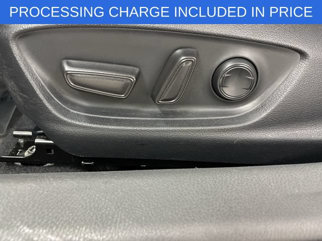 Used 2024 Toyota Camry SE FWD image 4