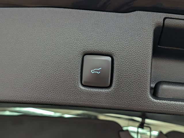 Certified 2024 Ford Escape Active AWD/4WD image 18