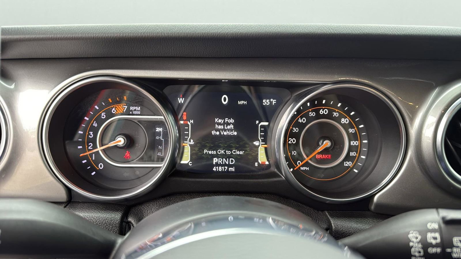 Used 2020 Jeep Wrangler Unlimited Sahara image 14