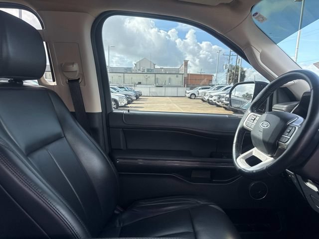 Certified 2023 Ford Expedition XLT RWD image 19