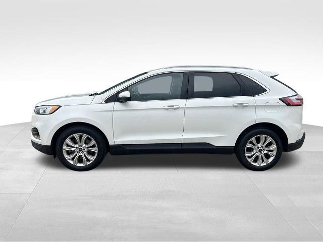 Certified 2020 Ford Edge Titanium w/ Class II Trailer Tow Package AWD/4WD image 2