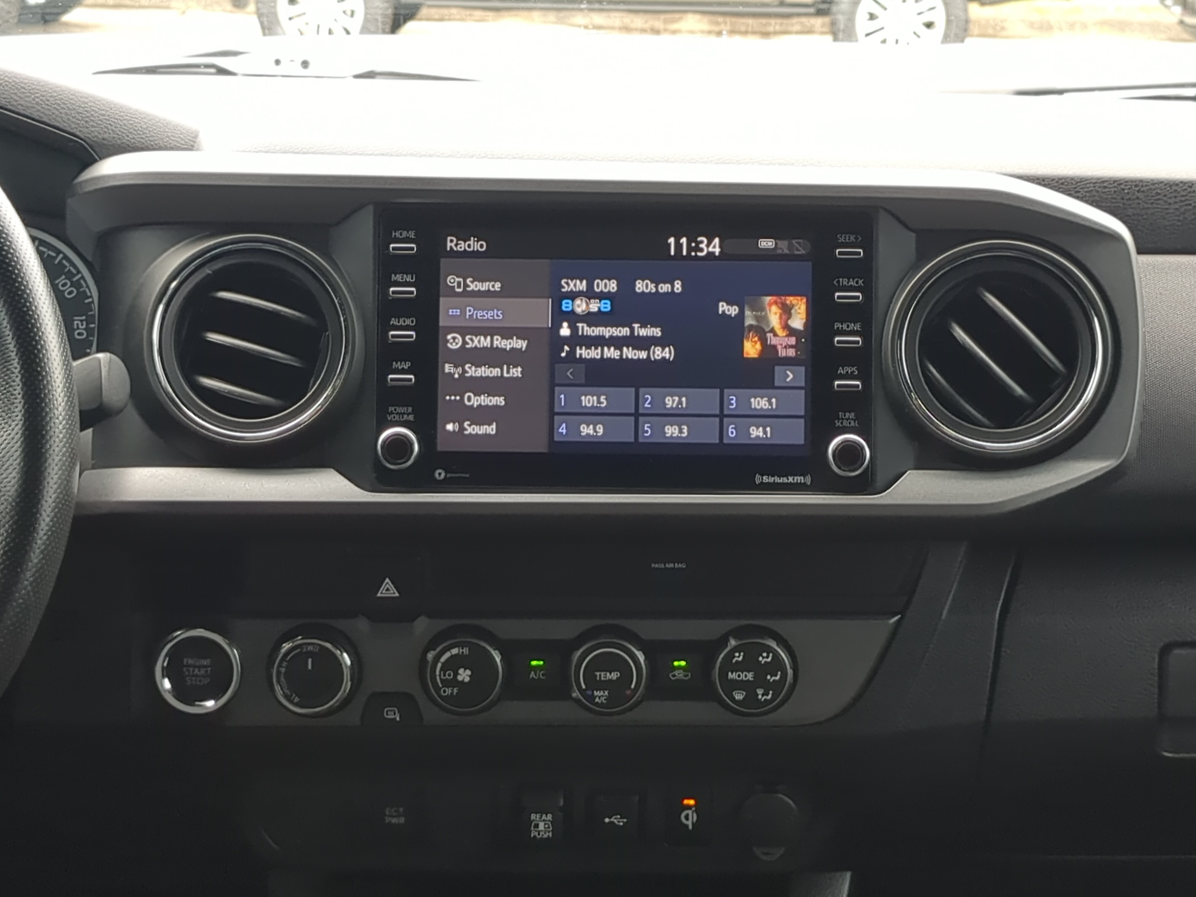 Used 2020 Toyota Tacoma TRD Off-Road AWD/4WD image 16