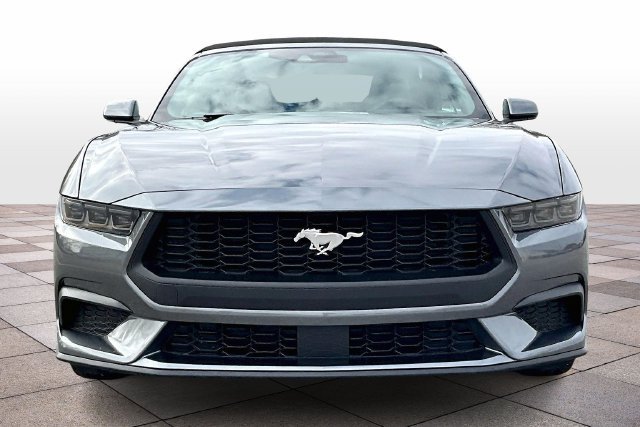 Certified 2026 Ford Mustang Convertible w/ Anti-Theft Package RWD image 18