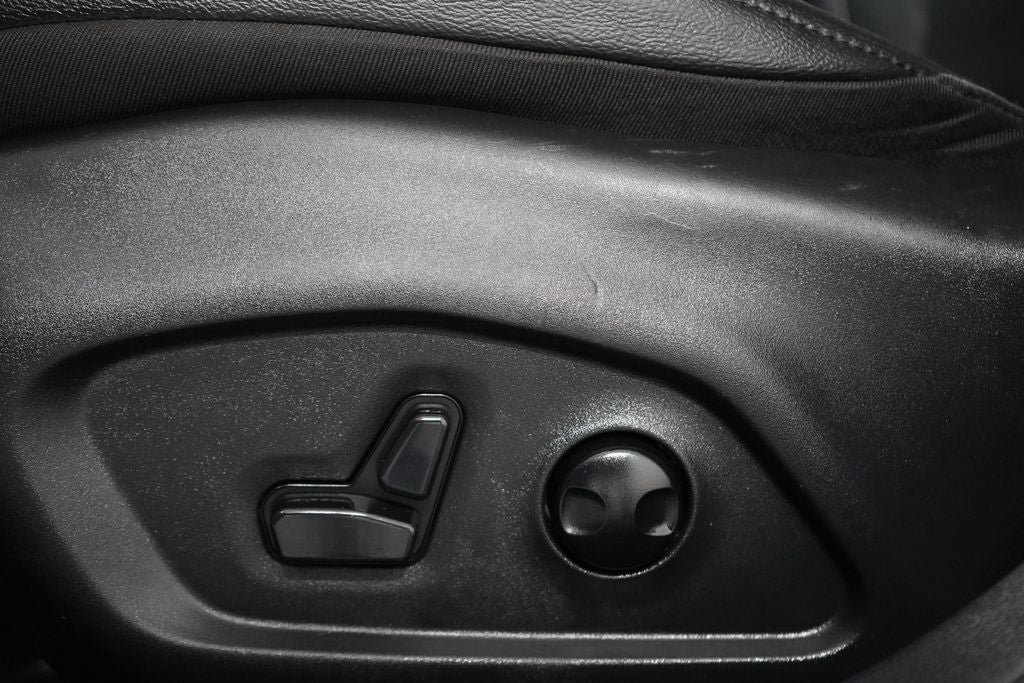 Used 2025 Jeep Compass Limited AWD/4WD image 18