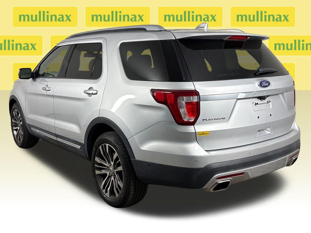 Certified 2017 Ford Explorer Platinum image 4