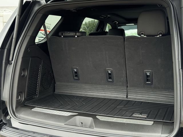 Used 2025 Chevrolet Tahoe Z71 w/ Comfort Package image 32