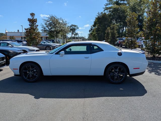Used 2023 Dodge Challenger SXT w/ Blacktop Package RWD image 7