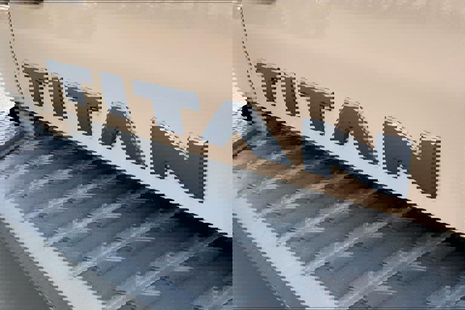 Used 2021 Nissan Titan PRO-4X w/ Pro-4x Convenience Package image 31