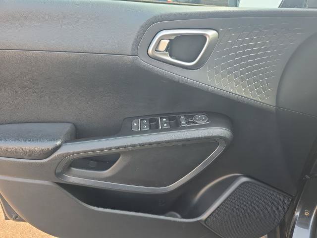 Used 2021 Kia Soul EX w/ Paint Protection Package FWD image 17