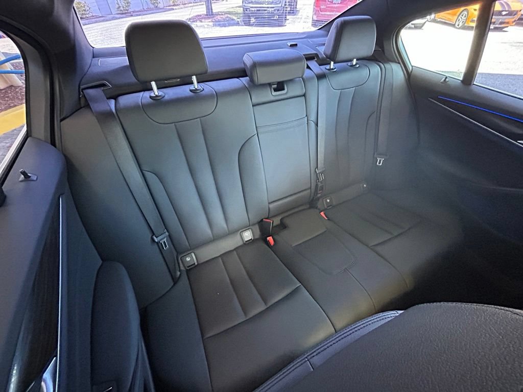 Used 2020 BMW 530i w/ Convenience Package RWD image 30