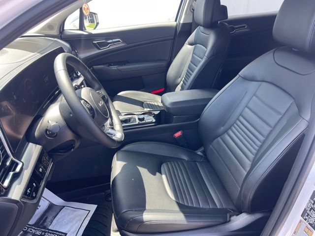Used 2025 Kia Sportage SX FWD image 16
