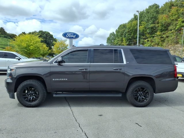 Used 2018 Chevrolet Suburban LT AWD/4WD image 7