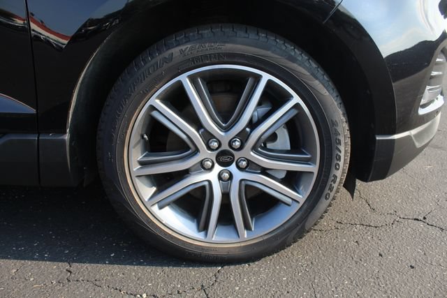 Certified 2024 Ford Edge Titanium AWD/4WD image 22